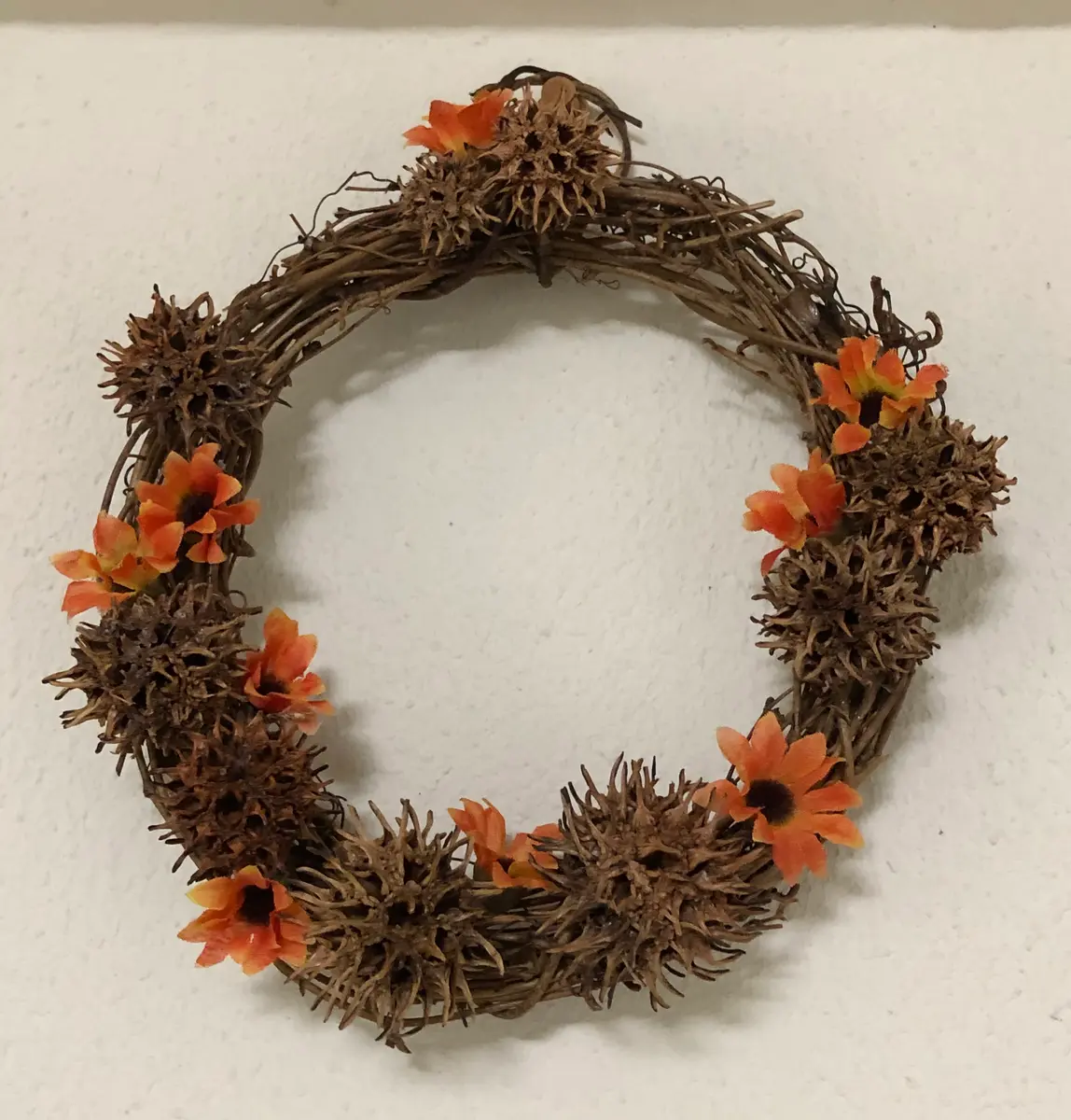 【在庫切れ準備中】④⑧モミジバフウ　天然素材　リース モミジバフウの実のリース作ってみま「作ってみました！」の