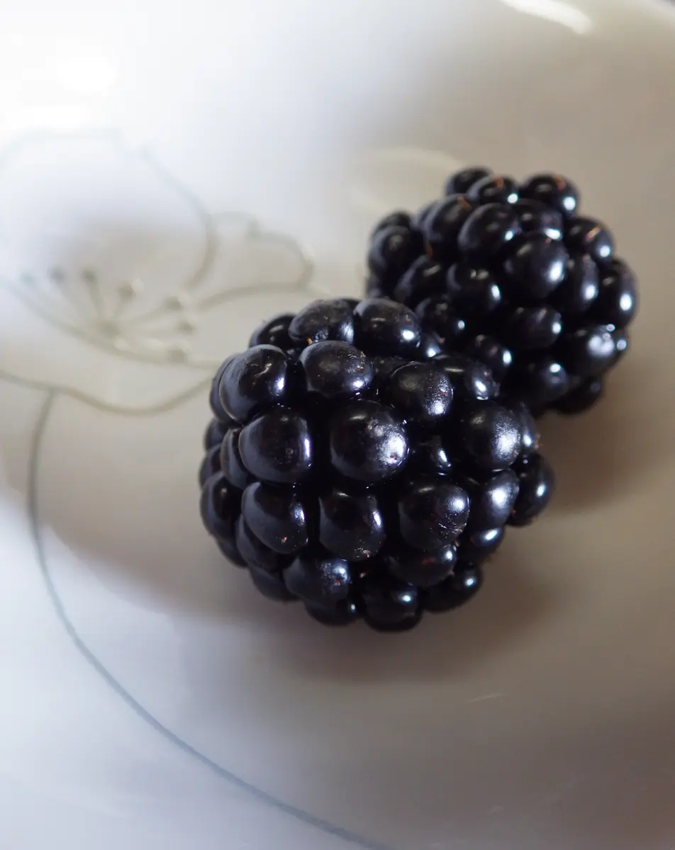☆Kuma　ブラックベリー　トリプルクラウン　生食1.2㌔ クール便対応 kuma様専用 ブラックベリー トリプルクラウン 生食 1.2㌔ クール便発送