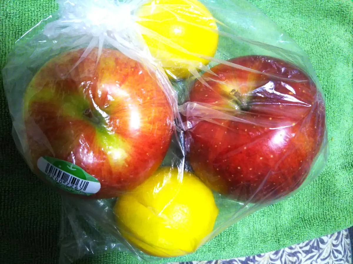 レモンとリンゴ🍎～♪｜園芸日記bysumireco｜みんなの趣味の園芸｜520708