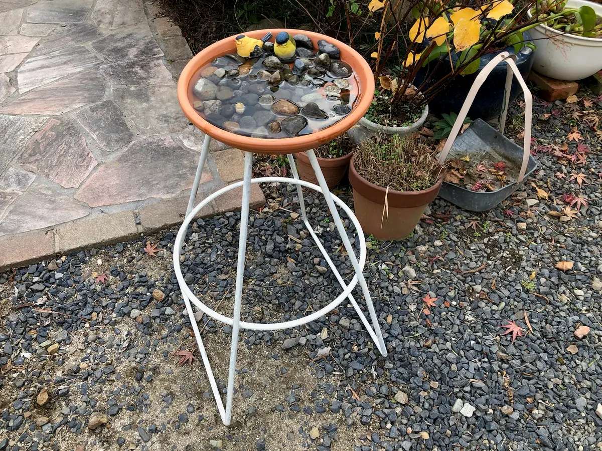 イギリスアンティーク バードバス 重量5.5kg バードフィーダー イギリスアンティーク バードバス 重量5.5kg バードフィーダー バード